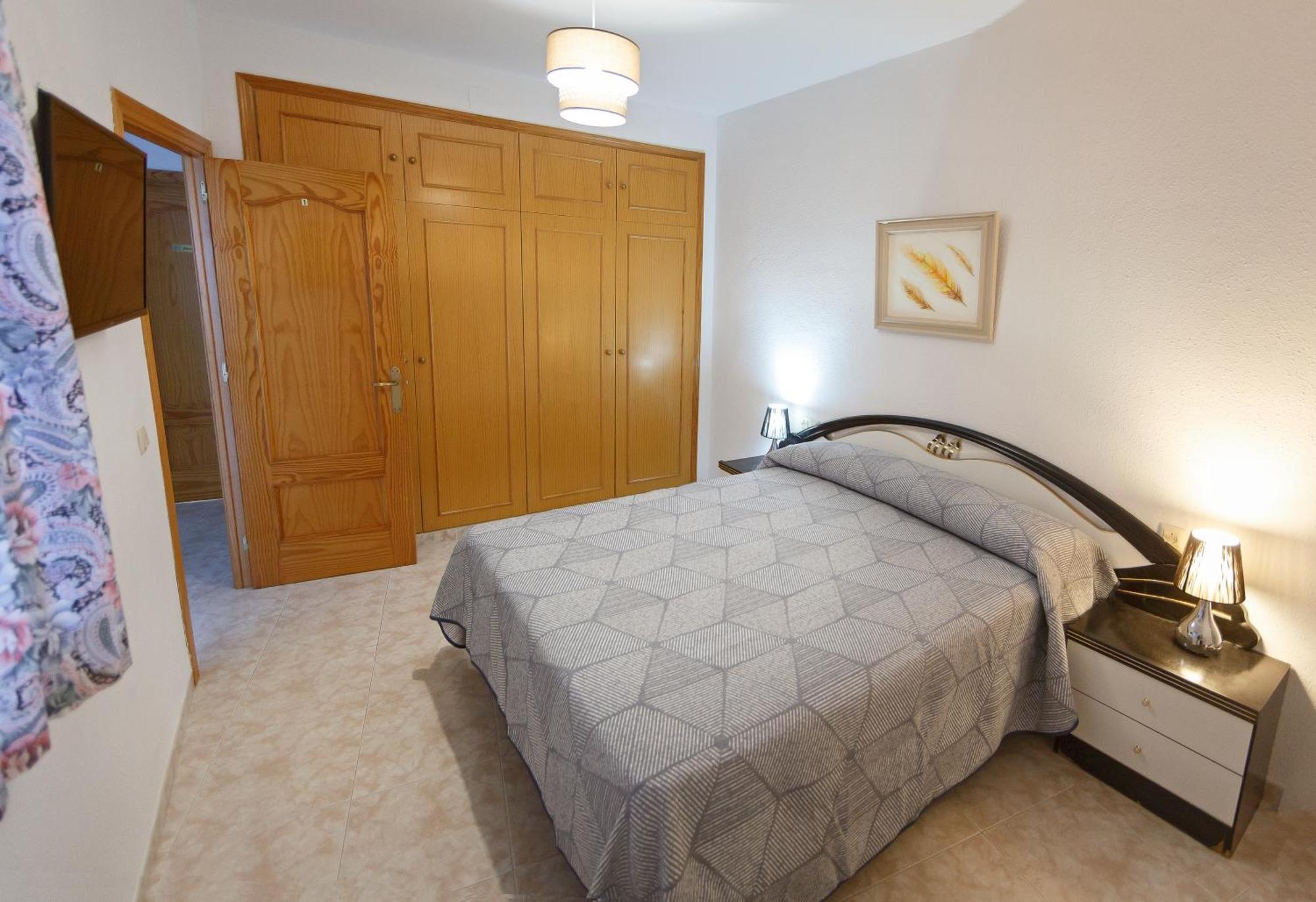 Casa Familiar La Lunara