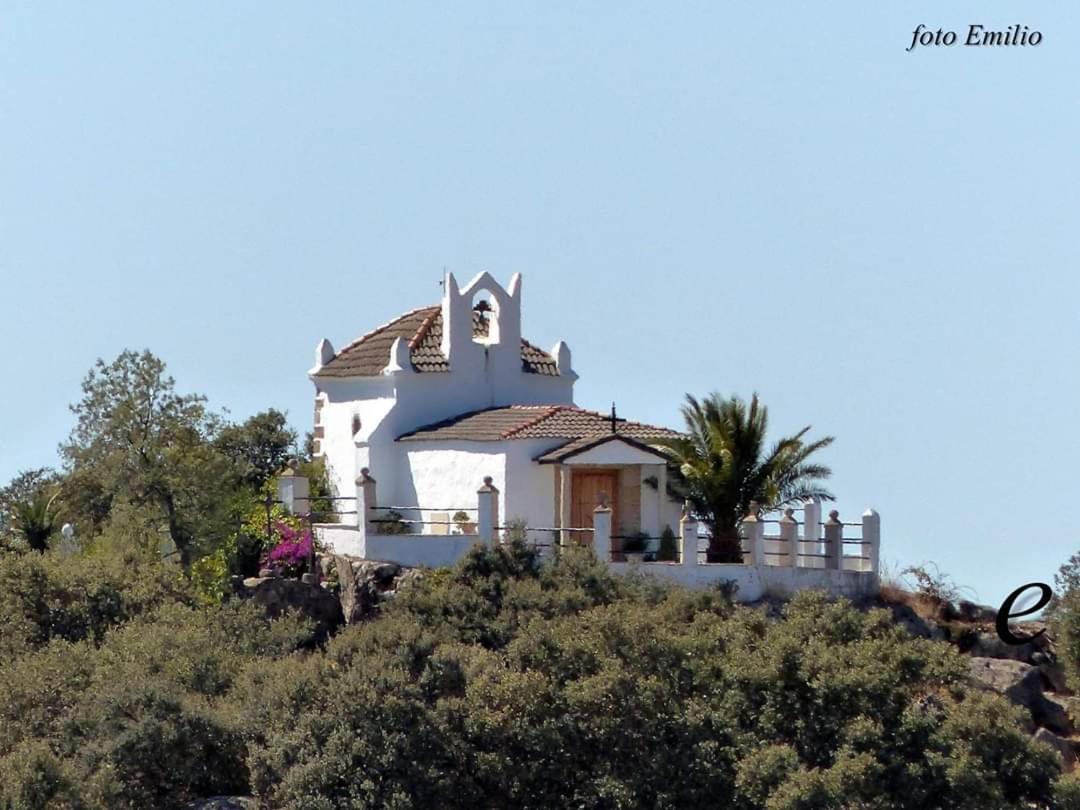 Casa Familiar La Lunara *